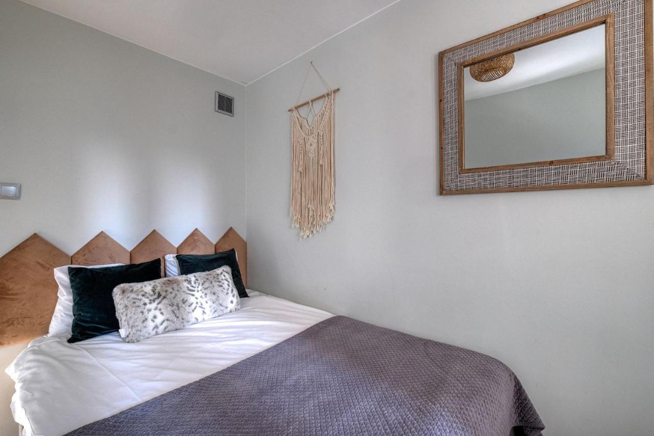 Plater Residence Apartments Warsawa Bagian luar foto
