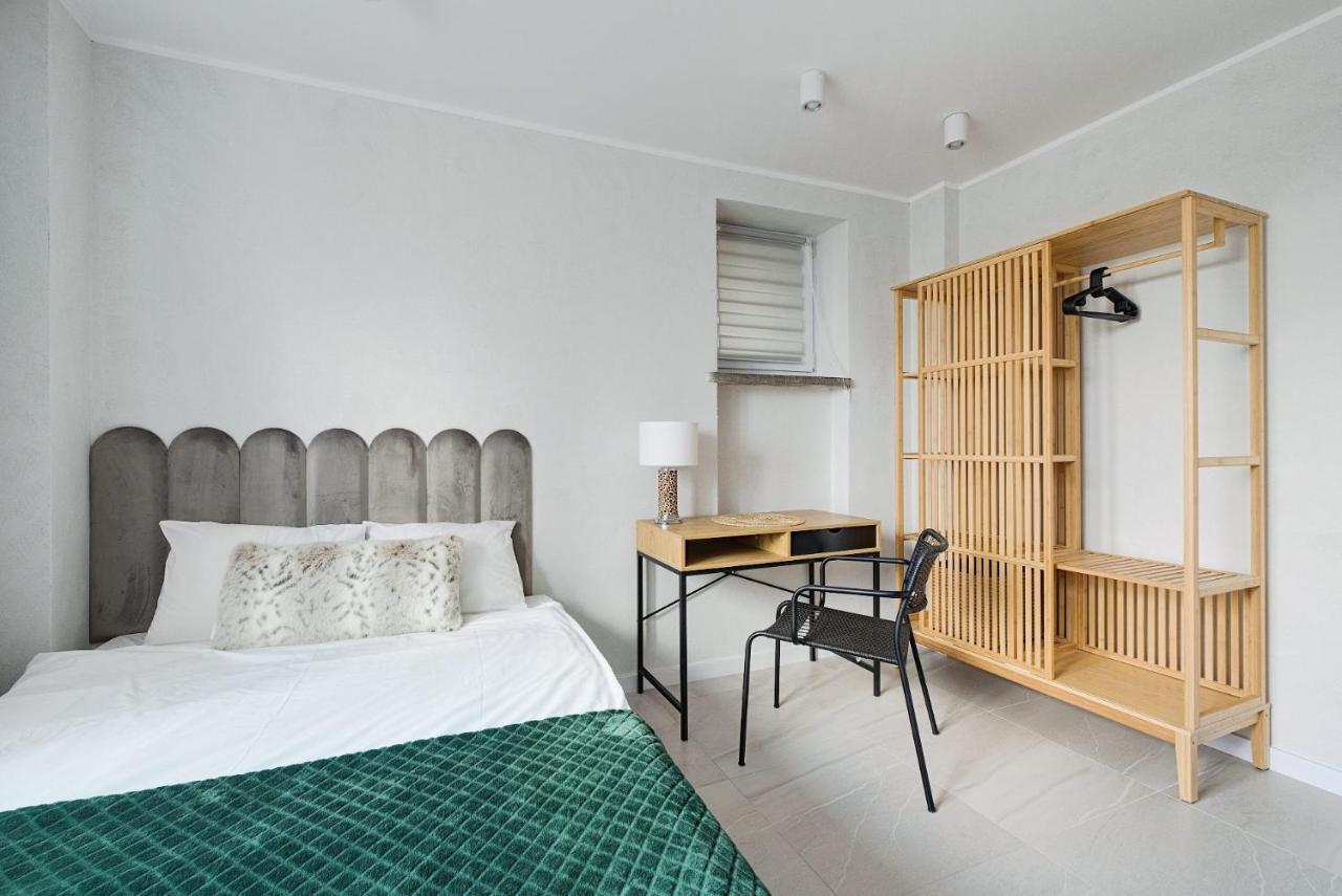 Plater Residence Apartments Warsawa Bagian luar foto